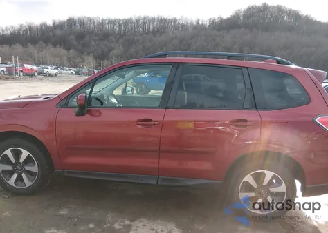 2017 Subaru Forester 2.5I Premium z USA, uszkodzony, nr VIN JF2SJAGC5HH467070